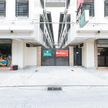 Hotel Reddoorz Near Pasay Taft Esterno foto