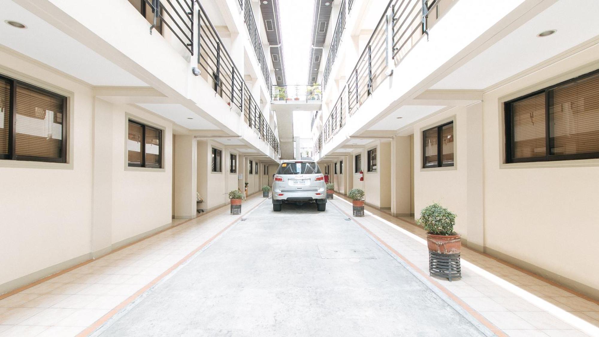 Hotel Reddoorz Near Pasay Taft Esterno foto